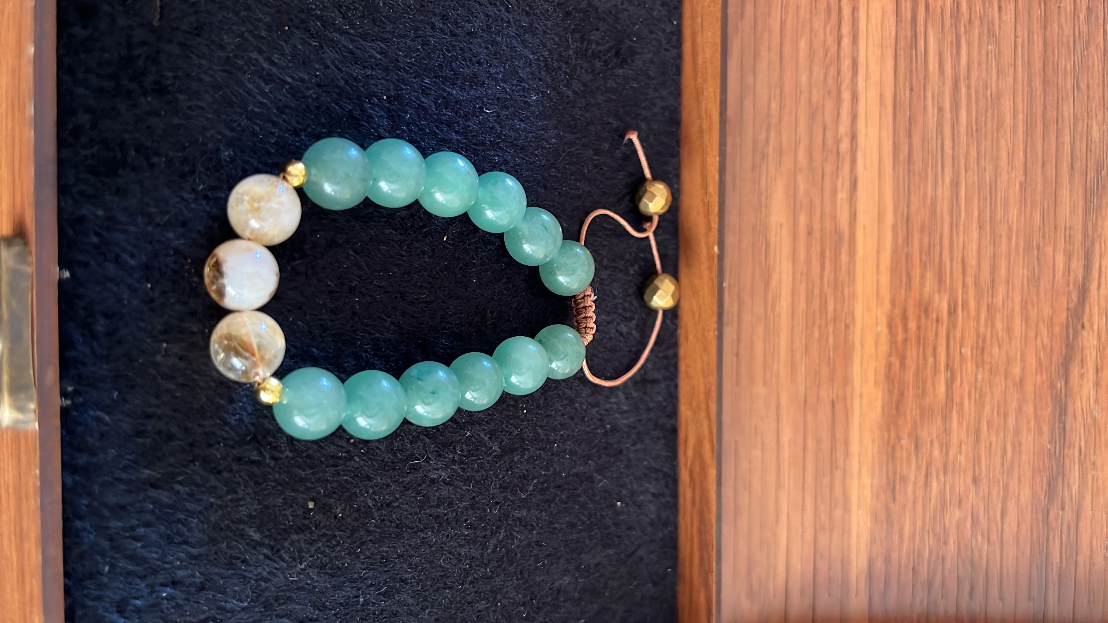 دستبند سیترین سنگ ثروت و اونتورین سنگ شانس